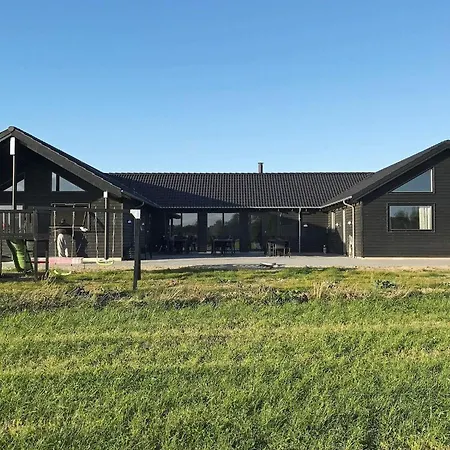 Vakantiehuis 5 Star Holiday Home In Stege *