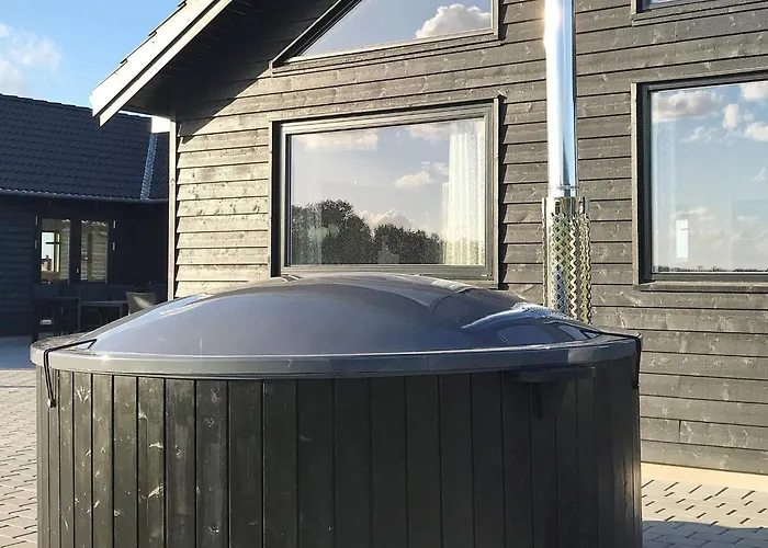 Luxury Retreat With Pool - By Traum Nyaraló